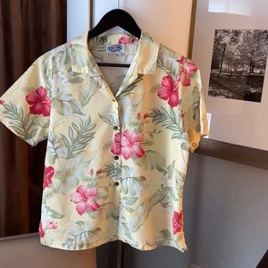 Men’s Hawaiian shirt
